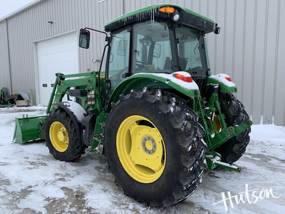 Photo of 2022 John Deere 6120E