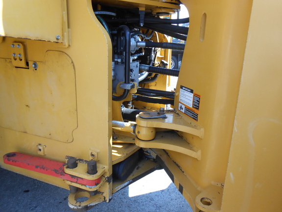 2019 John Deere 844K-III AH