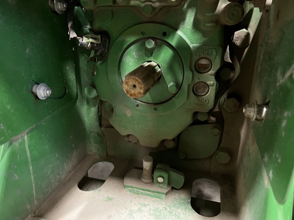 2016 John Deere 5055E - Photo6