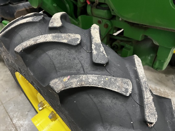 2016 John Deere 5055E - Photo25