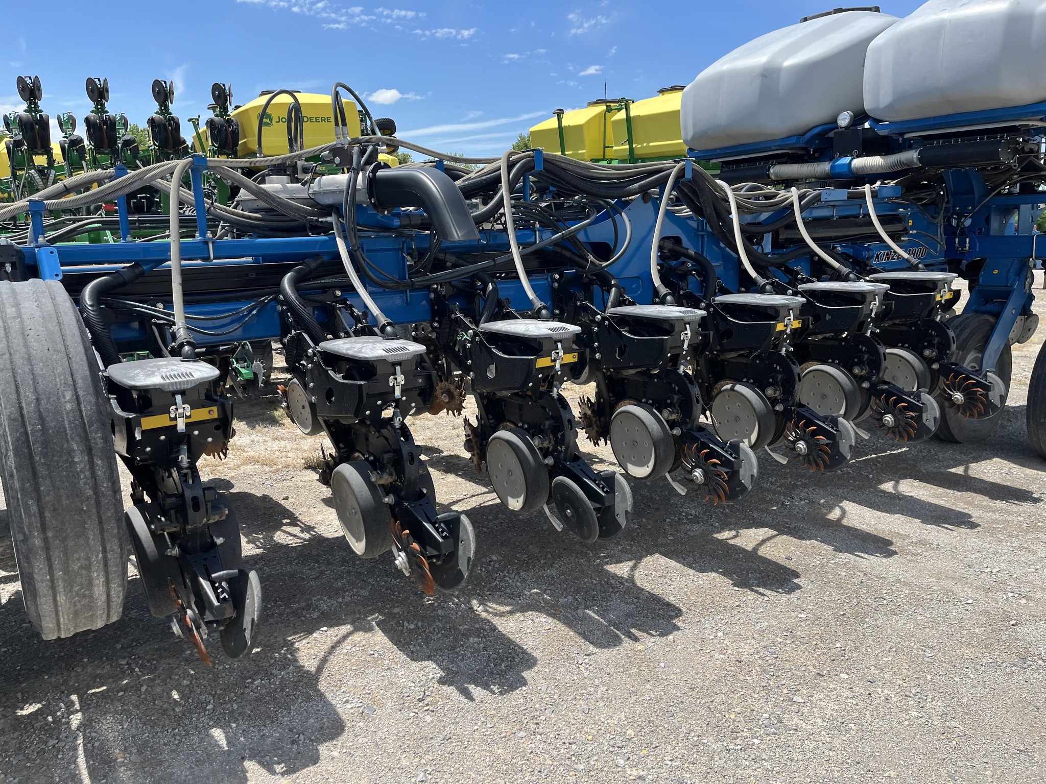  2015 Kinze 4900 at Heritage Tractor in Pittsburg, KS