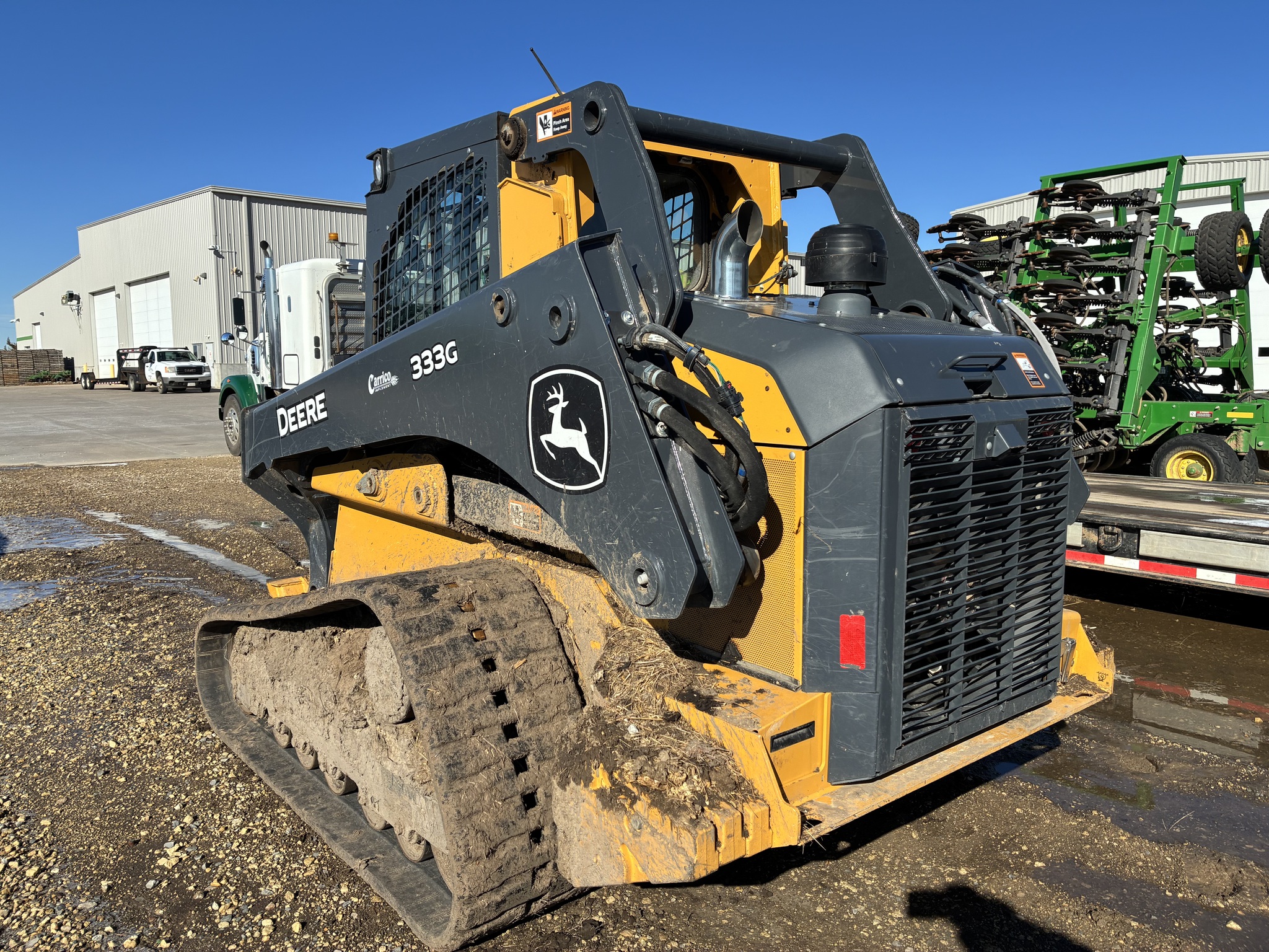 2023 John Deere 333G Image 4