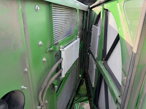 2024 John Deere S770 - Photo32