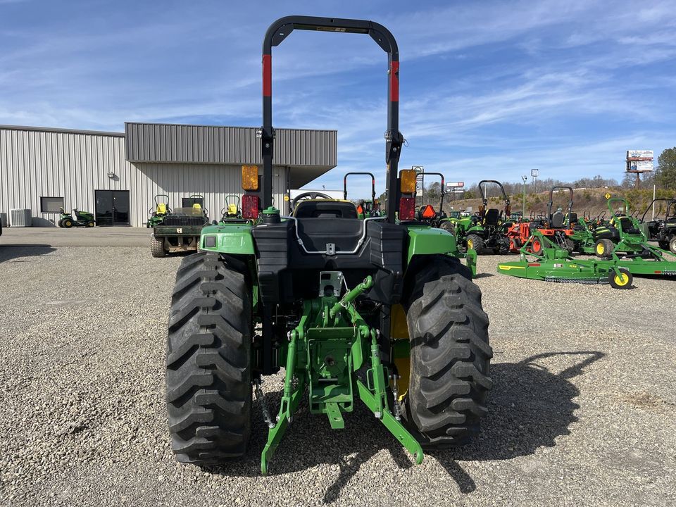 2025 John Deere 4052M Image 4