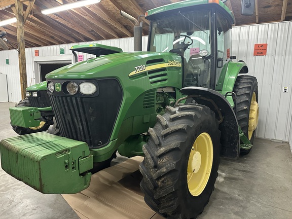 2006 John Deere 7720