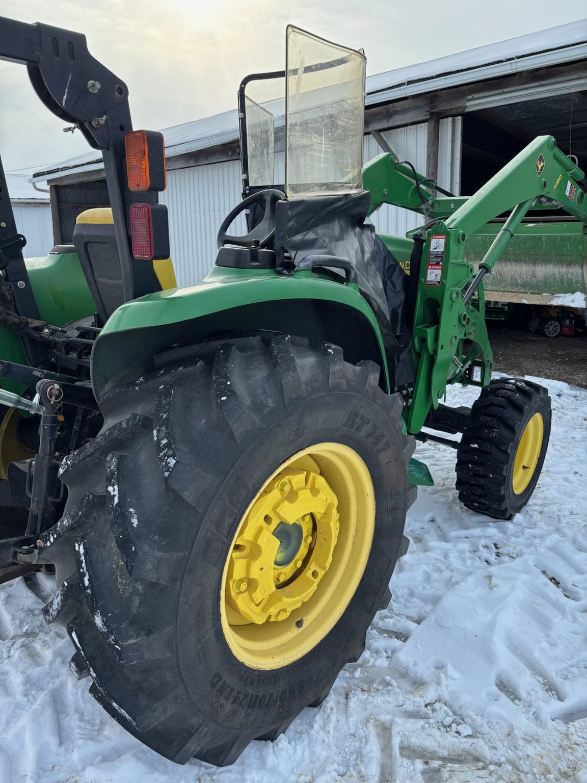 2012 John Deere 4720 Image 3