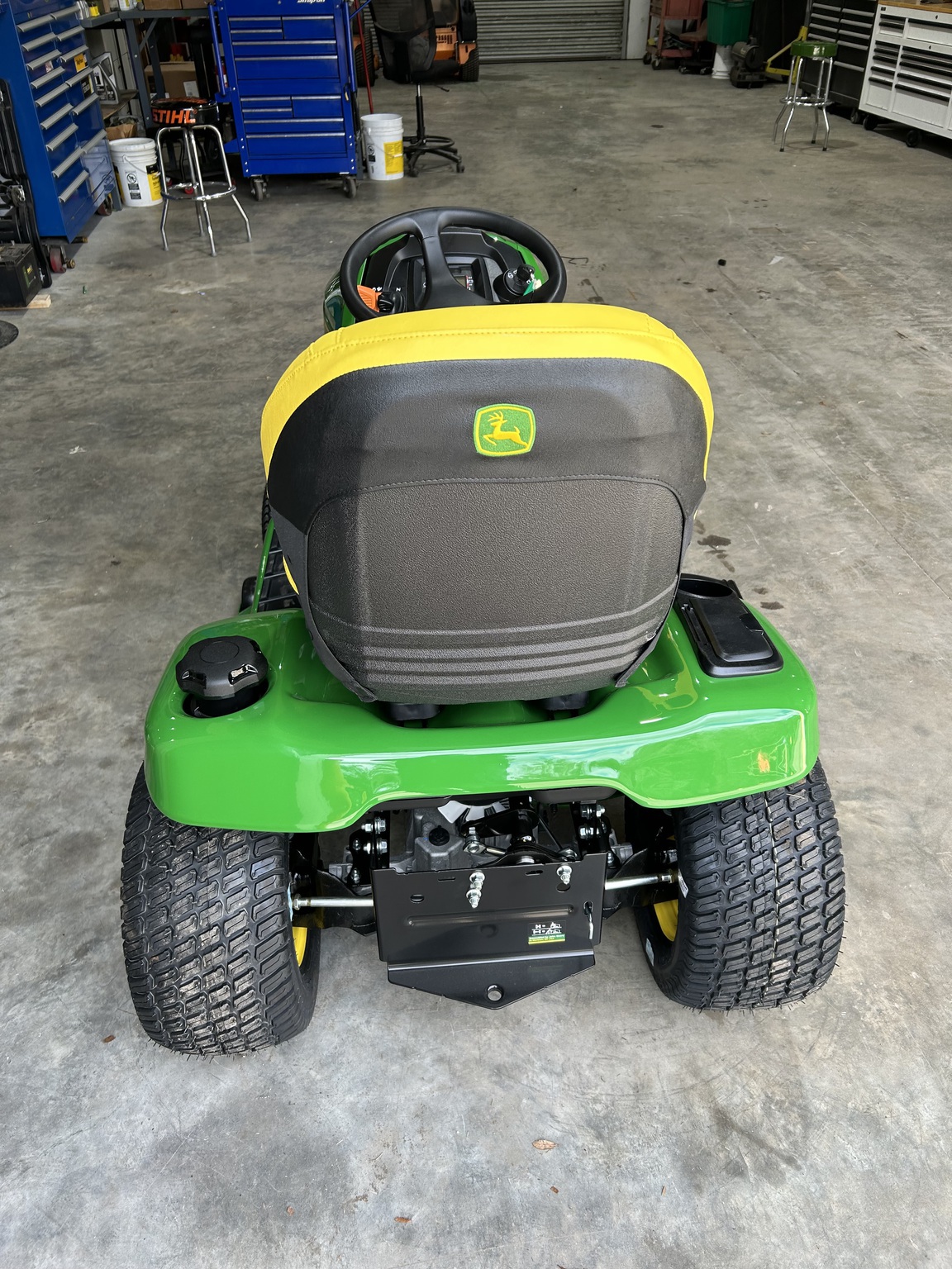 2026 John Deere X354 Image 5