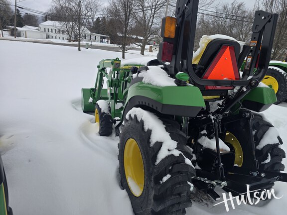 Photo of 2025 John Deere 2032R