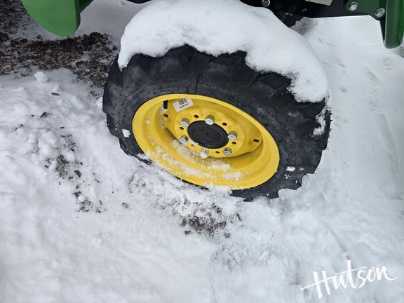 Photo of 2025 John Deere 2032R