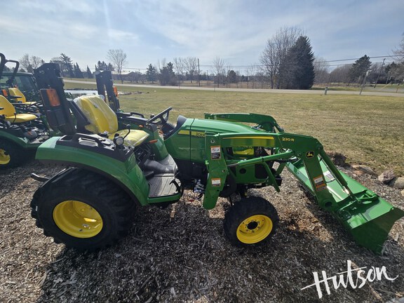 Photo of 2025 John Deere 2032R