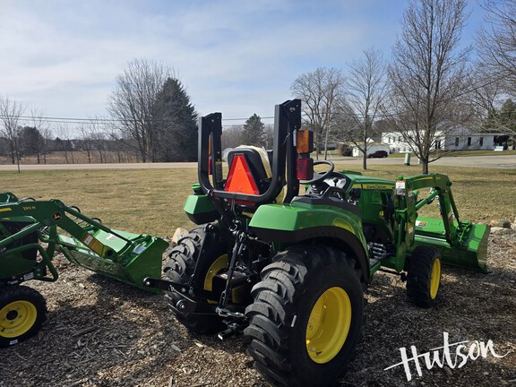 Photo of 2025 John Deere 2032R
