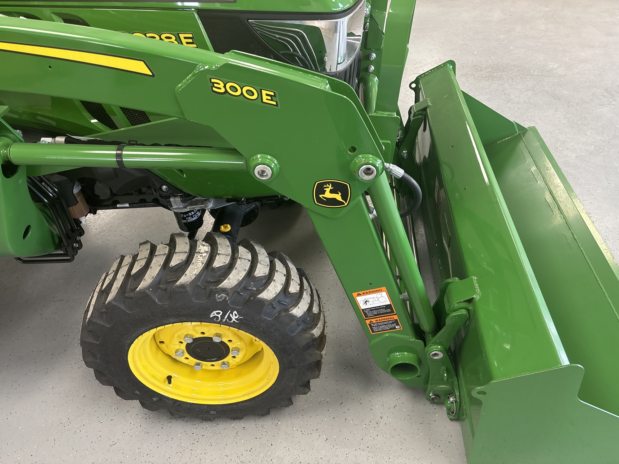 New In-Stock 2024 John Deere 3038E Compact Utility Tractors at Koenig Equipment in Knightstown, IN - PhotoXL17