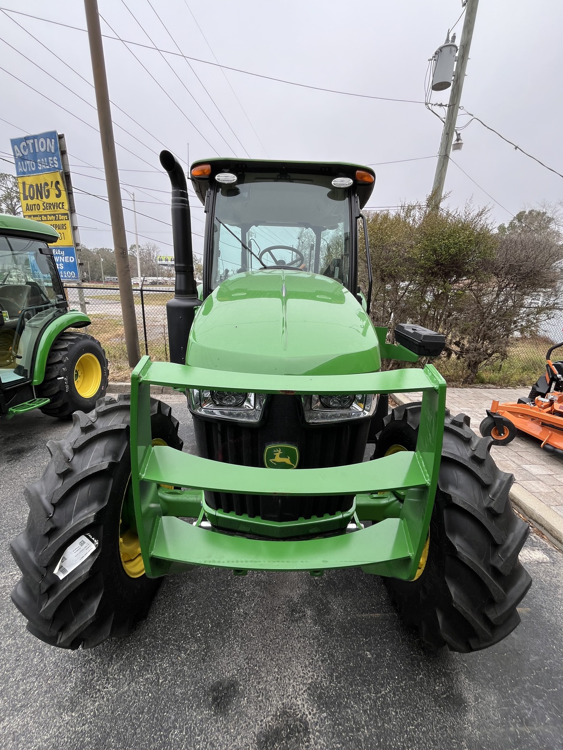 2025 John Deere 5090E Image 6