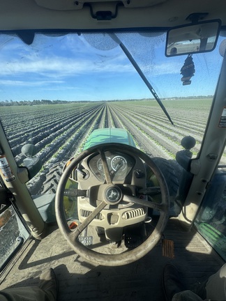 Photo of 2016 John Deere 6145R