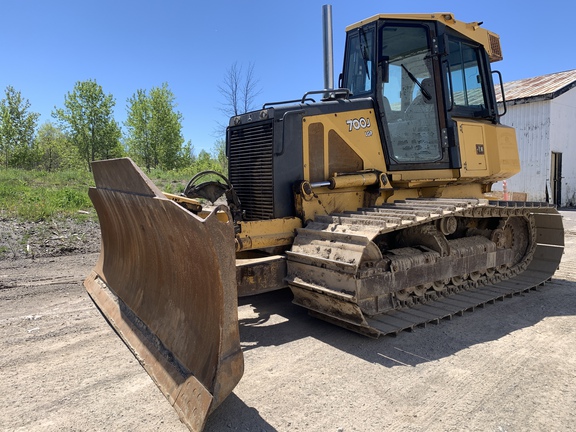 2006 John Deere 700J