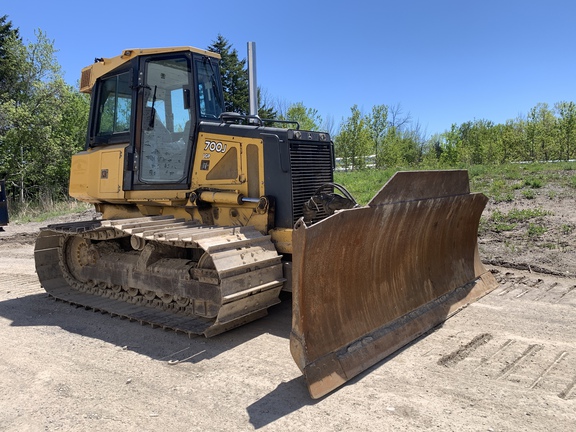 2006 John Deere 700J