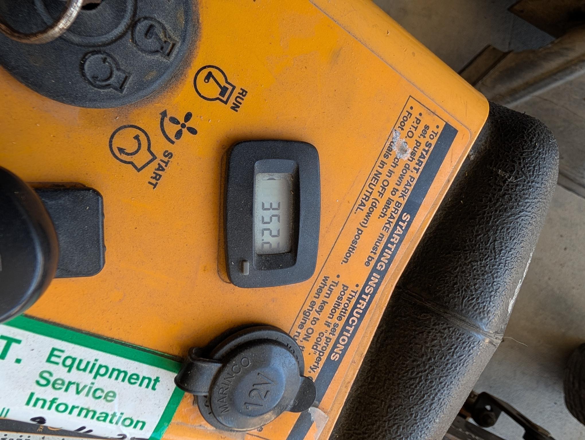 2012 Cub Cadet Tank SZ48 Image 4