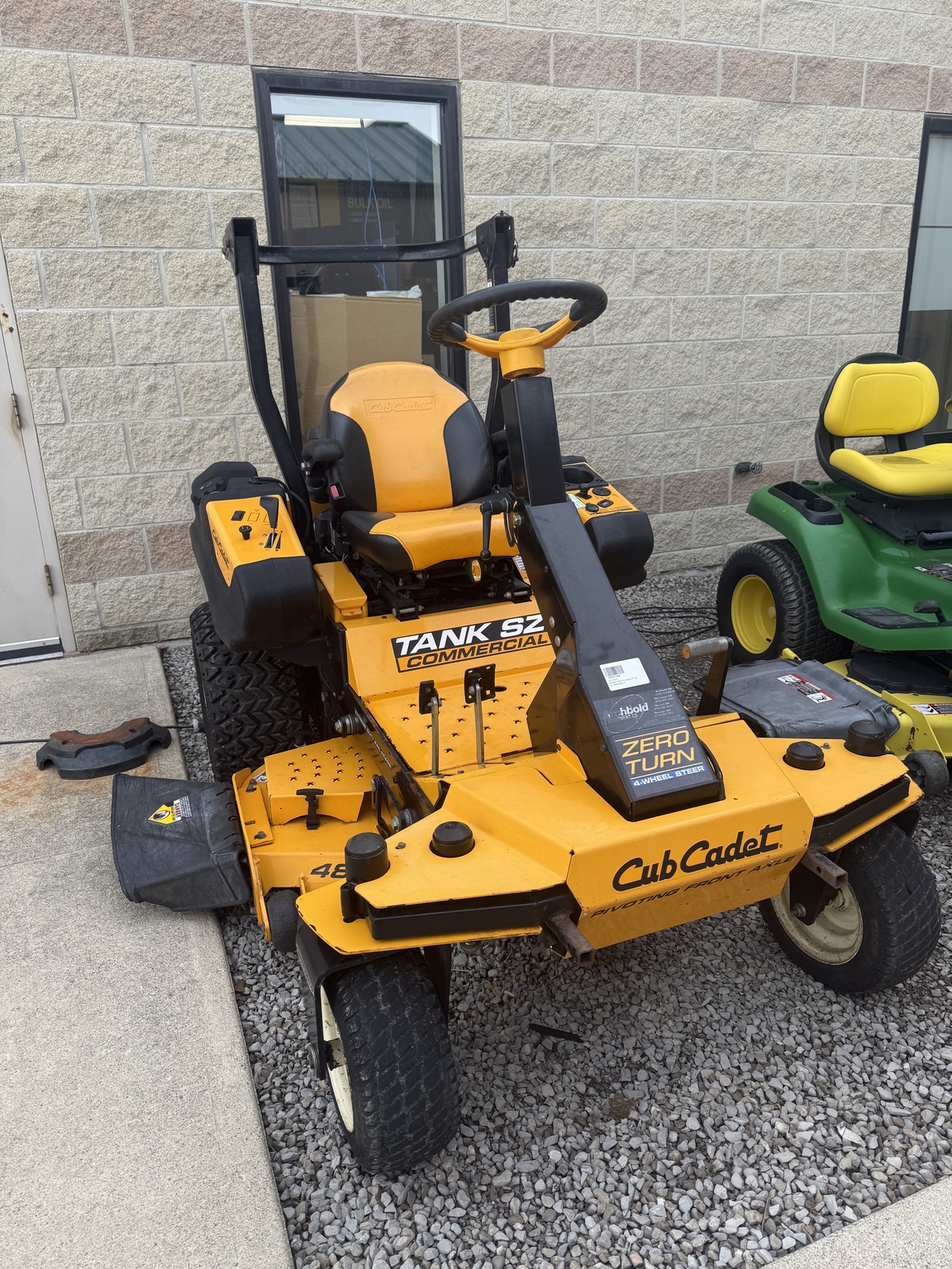 2012 Cub Cadet Tank SZ48 Image 2