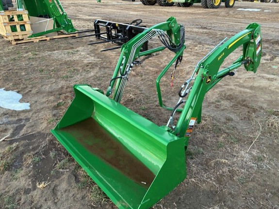 John Deere 120R (4th thumbnail)