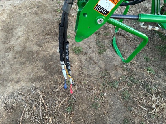 John Deere 120R (5th thumbnail)