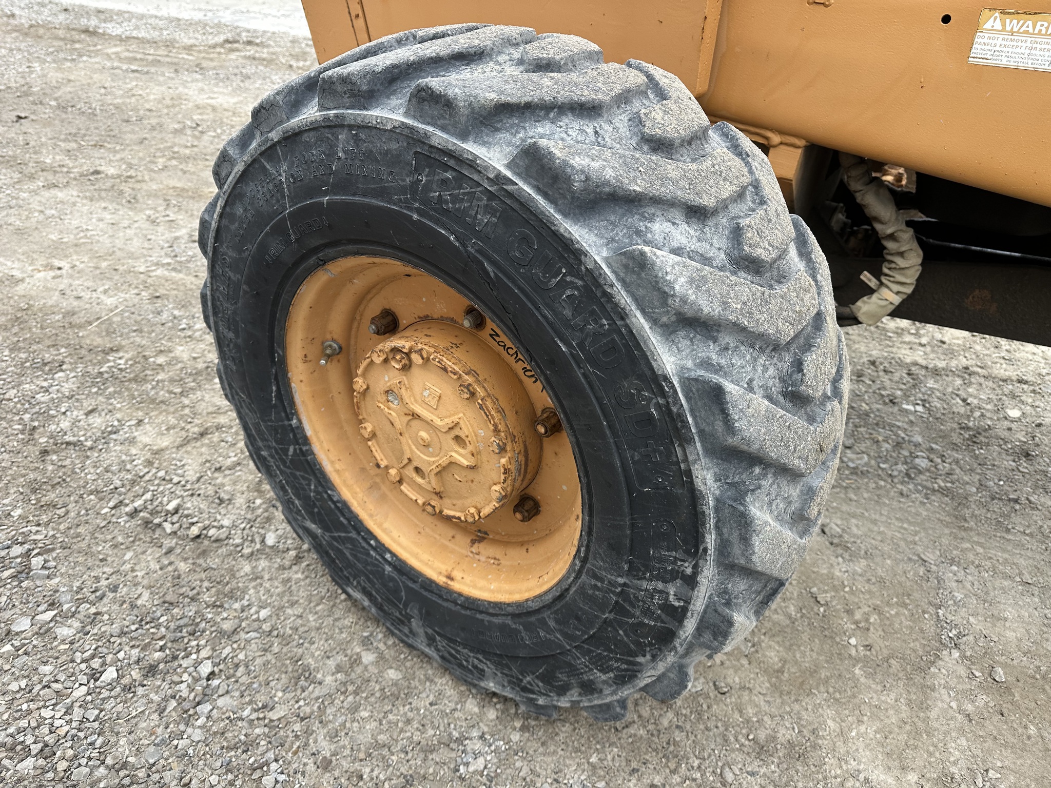 1986 J.I. Case 586E Image 16