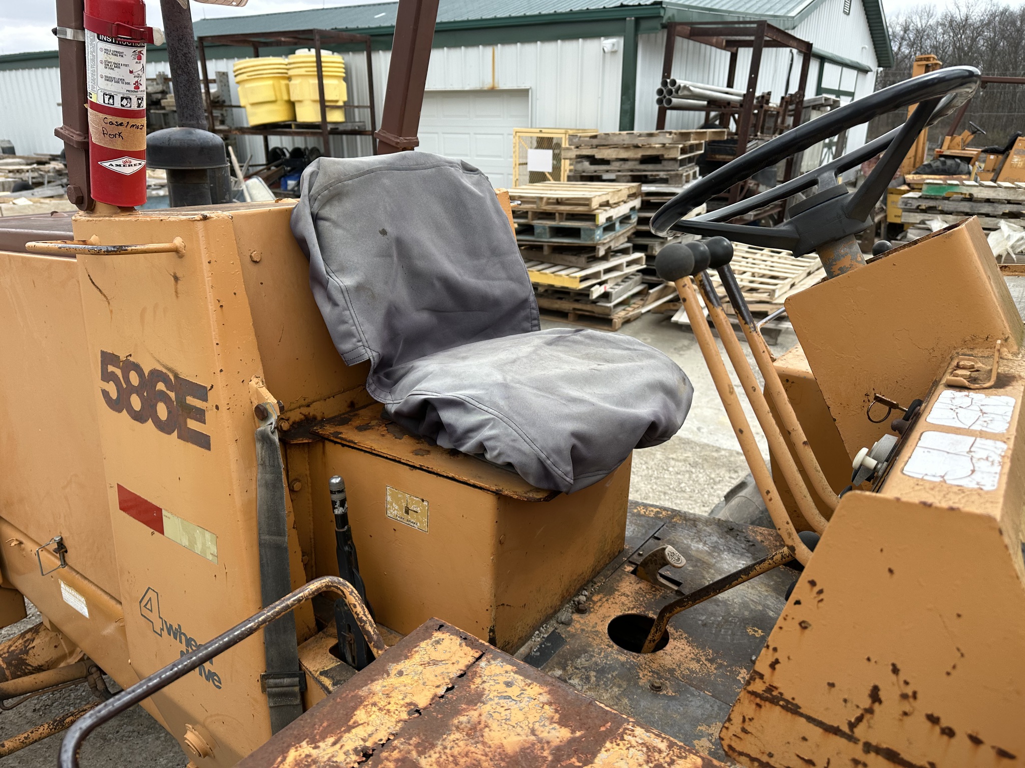 1986 J.I. Case 586E Image 20