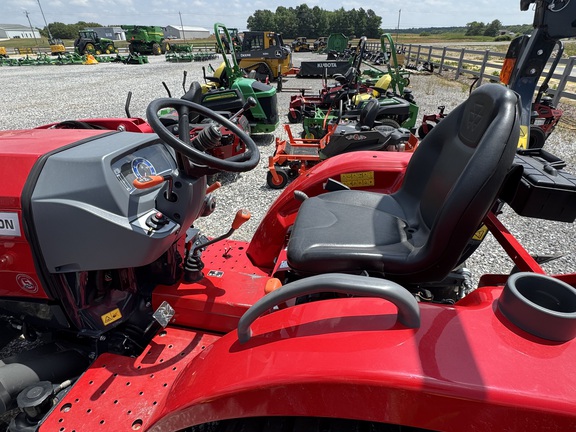 2022 Massey Ferguson 1835E