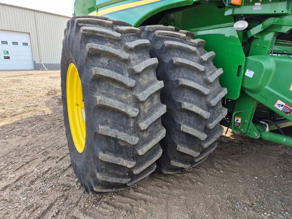 Used 2020 John Deere S790 Combines at Horizon Ag & Turf in St. Paul, AB - Photo18