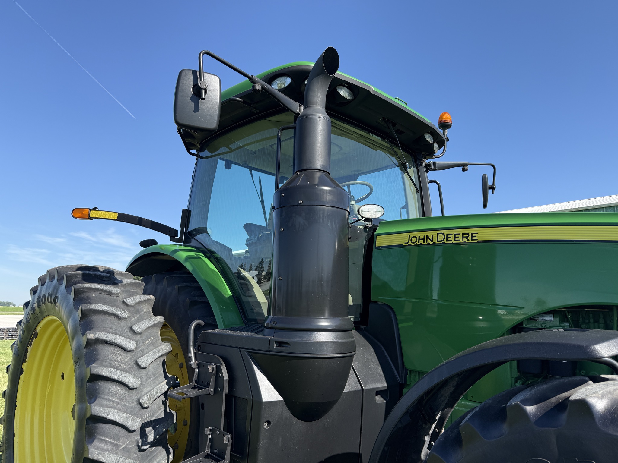 2020 John Deere 8270R Image 3