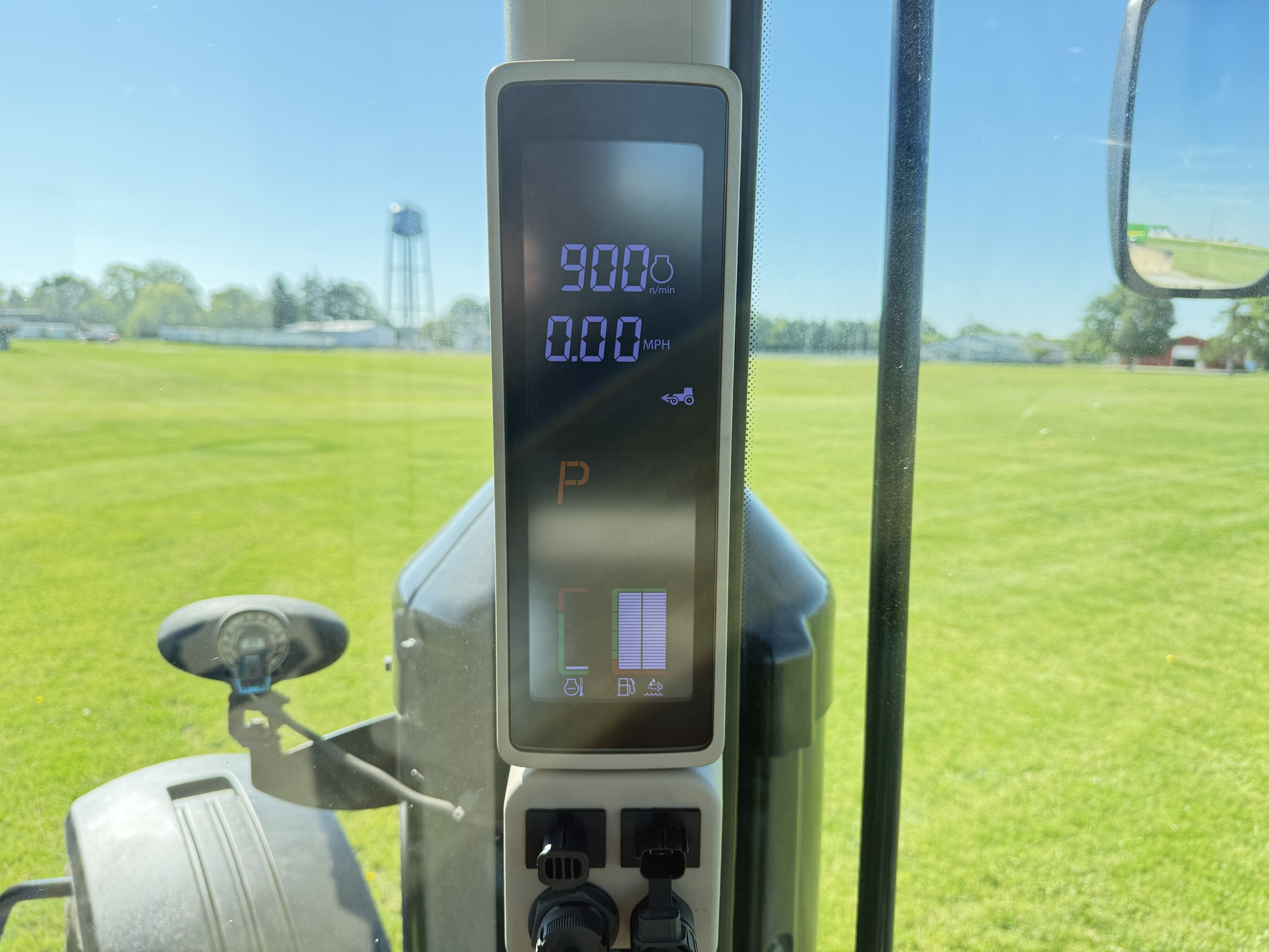 2020 John Deere 8270R Image 22