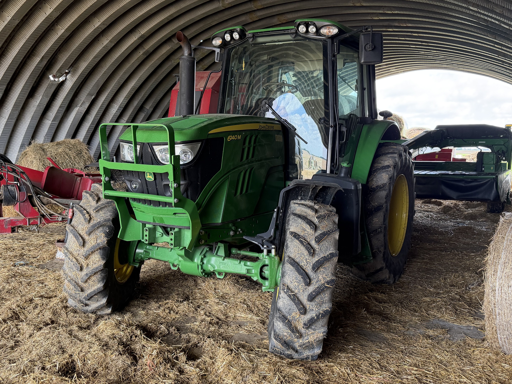 2023 John Deere 6140M Image 1