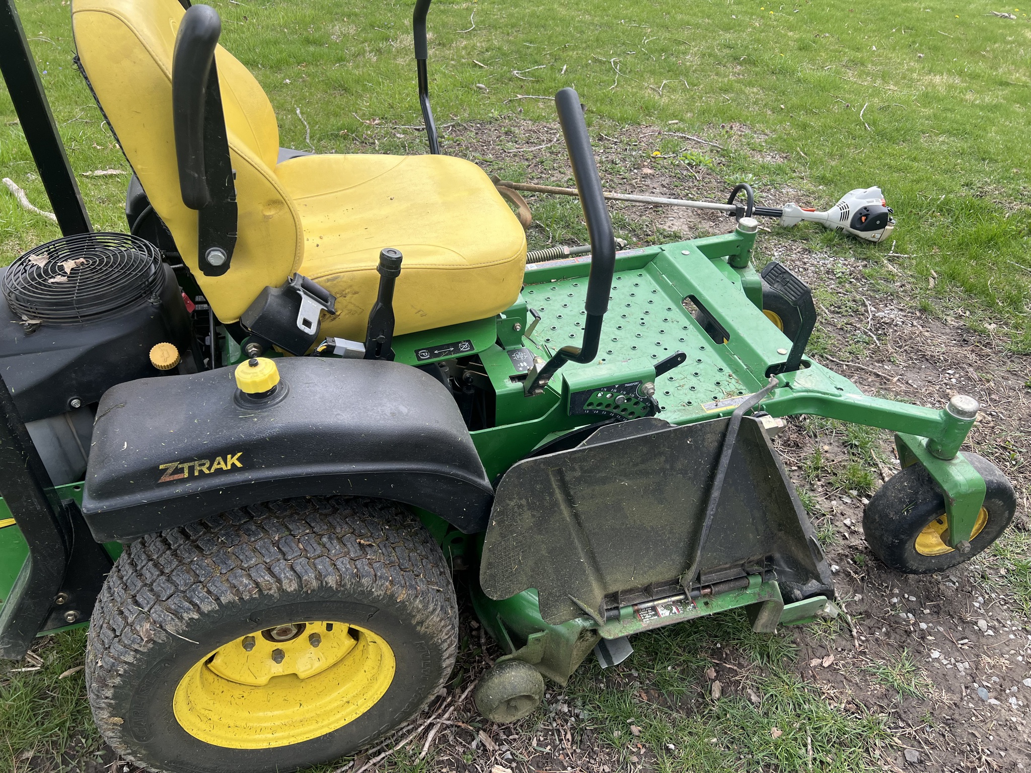 2007 John Deere 717A Image 4