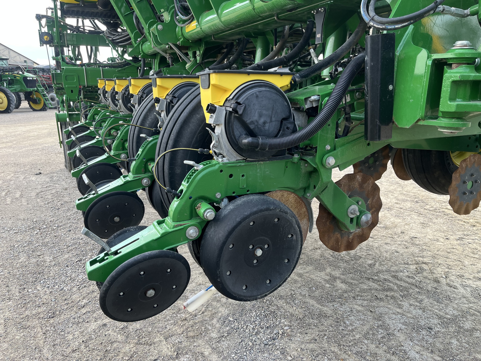 2019 John Deere 1795 Planters: Drawn