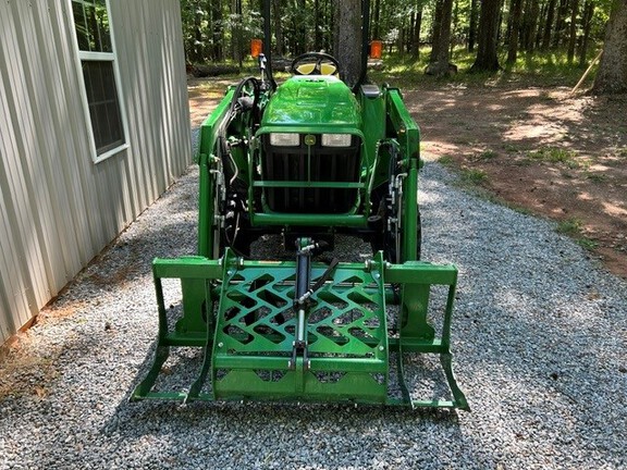 2009 John Deere 3032E-3