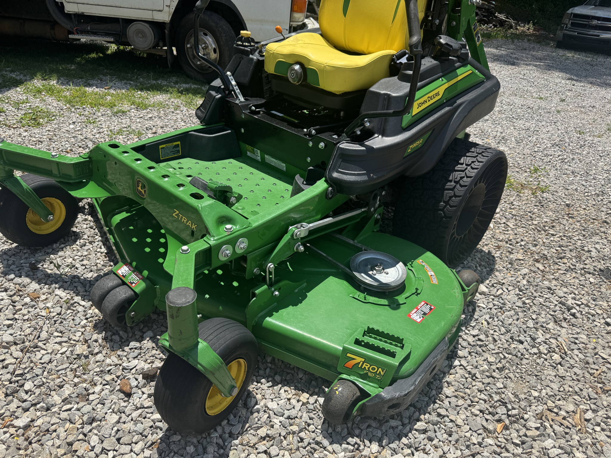 2025 John Deere Z985R