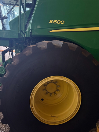 2015 John-Deere S680