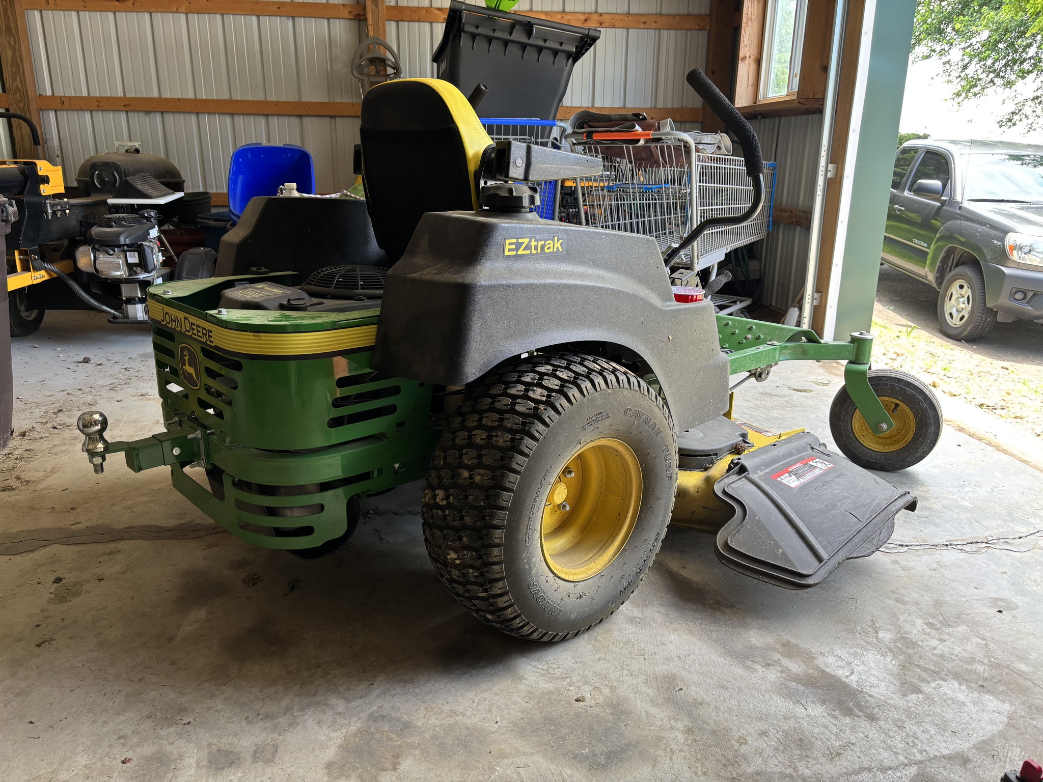 Used 2014 John Deere Z445 Zero Turn Mowers at Koenig Equipment in Oxford, OH - PhotoXL3