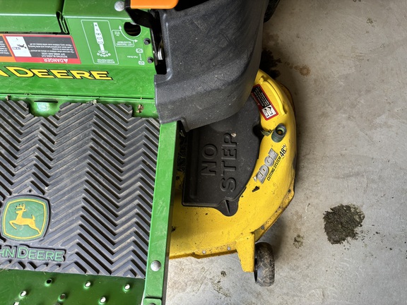 Used 2014 John Deere Z445 Zero Turn Mowers at Koenig Equipment in Oxford, OH - Photo12