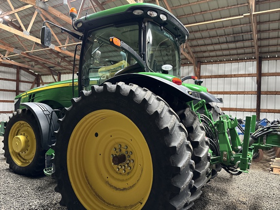 Used 2013 John Deere 8285R Row Crop Tractors at Koenig Equipment in Urbana, OH - Photo4