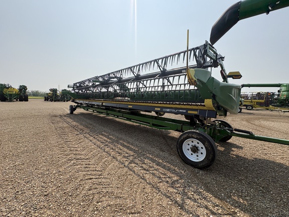 Used 2024 John Deere HD35R Combine Platforms at Horizon Ag & Turf in Lloydminster, AB - Photo6