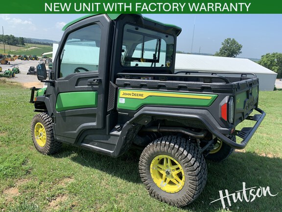 Photo of 2025 John Deere XUV 845R Signature Edition