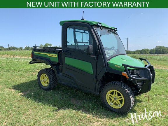 Photo of 2025 John Deere XUV 845R Signature Edition