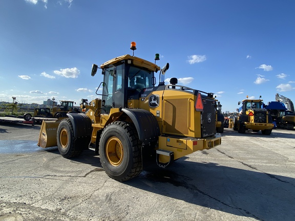 2023 John Deere 524 P