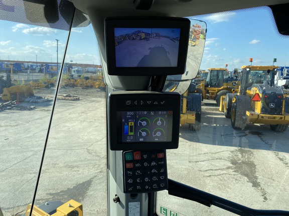 2023 John Deere 524 P