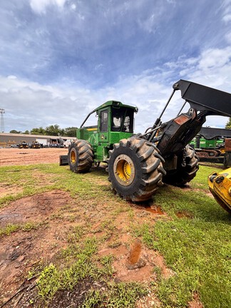 Photo of a 2022 John Deere 648LB