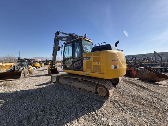 2022 John Deere 130G LC