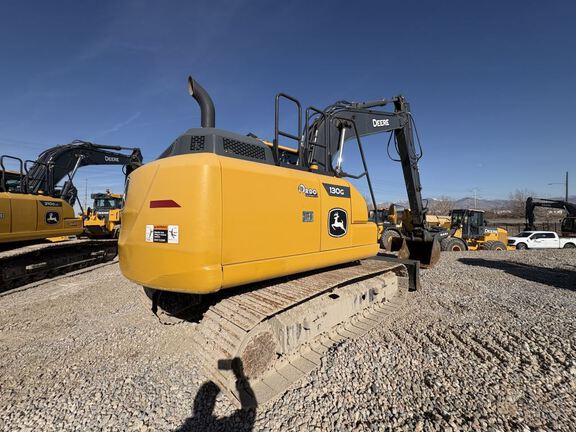 2022 John Deere 130G LC