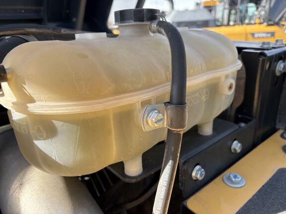 2022 John Deere 130G LC