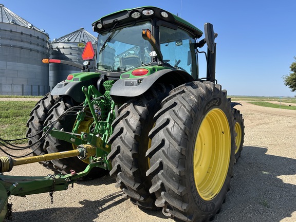 2023 John Deere 6R 215 (3rd thumbnail)