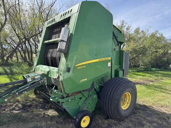 Used 2022 John Deere 560M Round Balers at Horizon Ag & Turf in Vermilion, AB - Photo1
